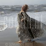 22-12-1976 Conny Vink at the beach in Zandvoort

[keywords]Posed, Singer, Full Length, Smiling[/keywords]